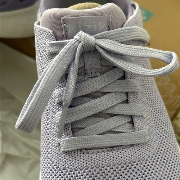 Kizik Women's Light Purple Sneakers - Picture 4 of 6